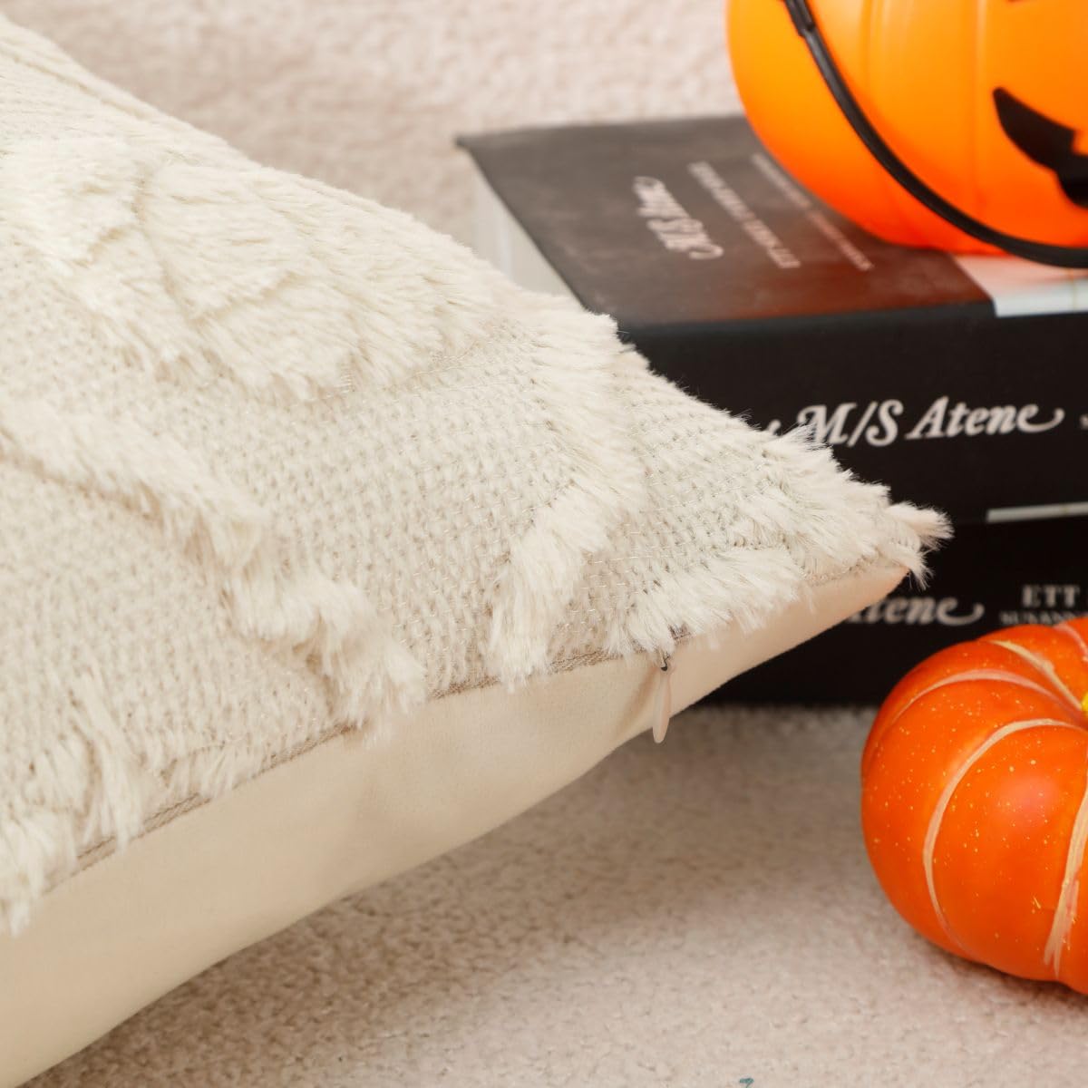 VAKADO Halloween Fall Throw Pillow Covers 18x18 Set of 2 Pumpkin Autumn Couch Thanksgiving Home Decorations Kitchen Decor Plush Embroidered Velvet Cushion for Farmhouse Bed Sofa Living Room,Cream