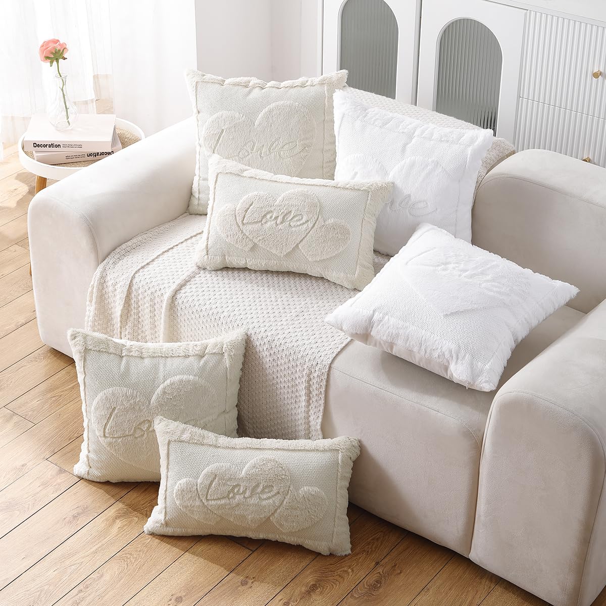 VAKADO Valentine’s Throw Pillow Covers 20x20 Set of 2 White Decoration Heart Valentine’s Day Couch Decorative Home Decor for Bed Sofa Bedroom Office