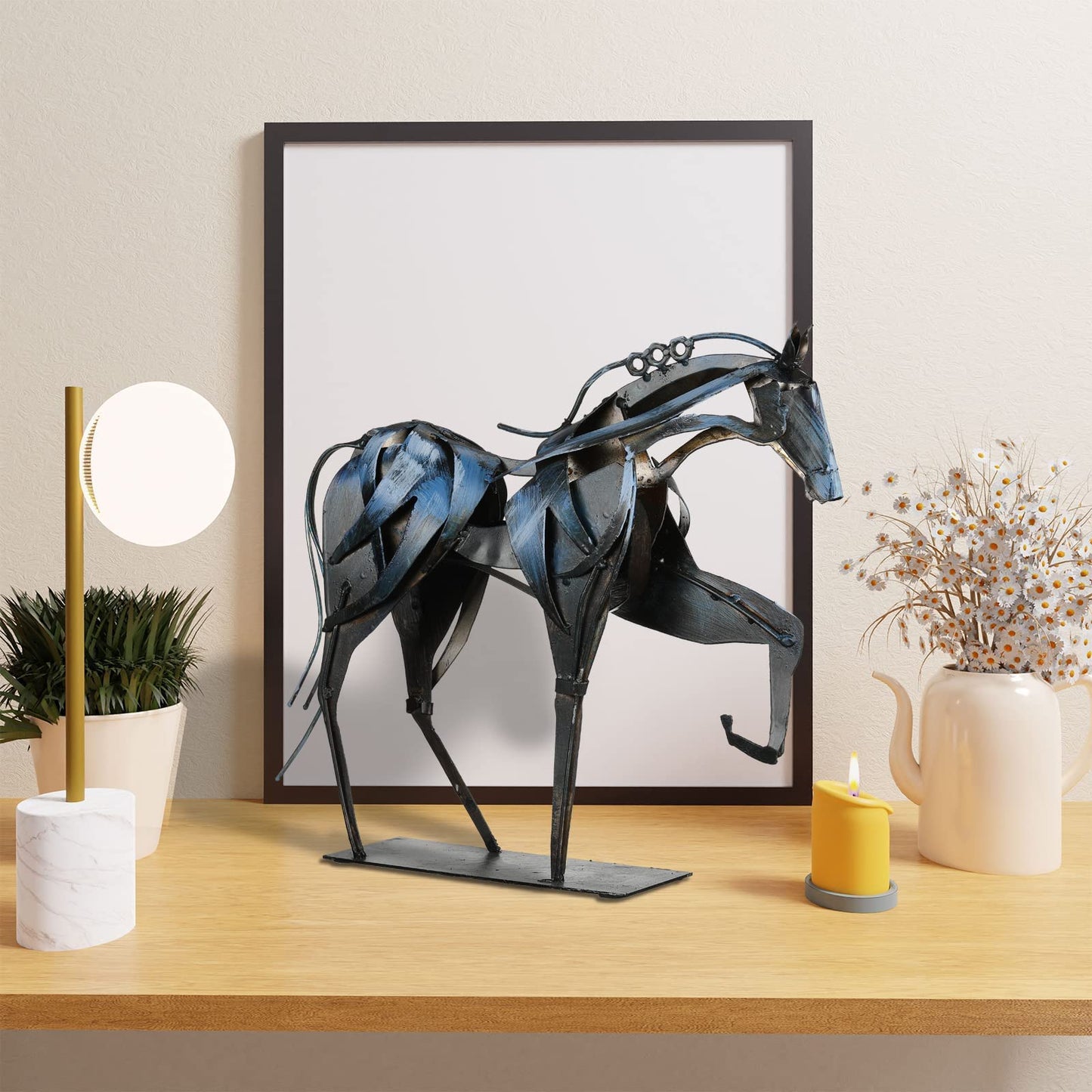 SunBlogs Art Metal Horse Statue Decor, Handmade Strong Modern Horse Sculpture Handicraft, Rustic Metal Statue Decorations Gift for Home Office Desk Figurine (Brown)