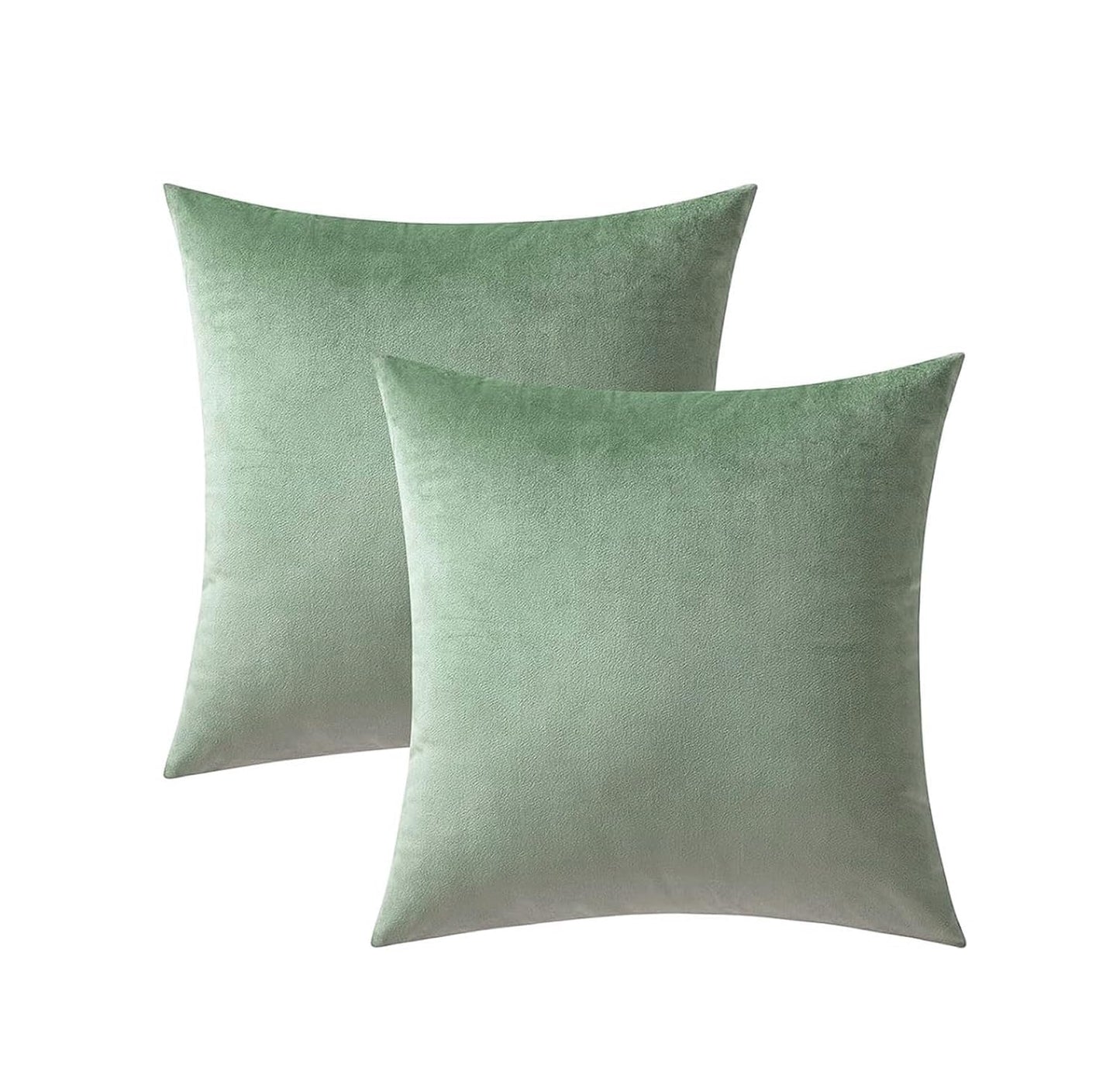 VAKADO Throw Pillow Covers 18x18 Set of 2 Emerald Green Velvet Decor Dark Forest Christmas Decorative Xmas Cushion Couch Euro Pillowcases Home Bed Decoration for Sofa Bedroom Office