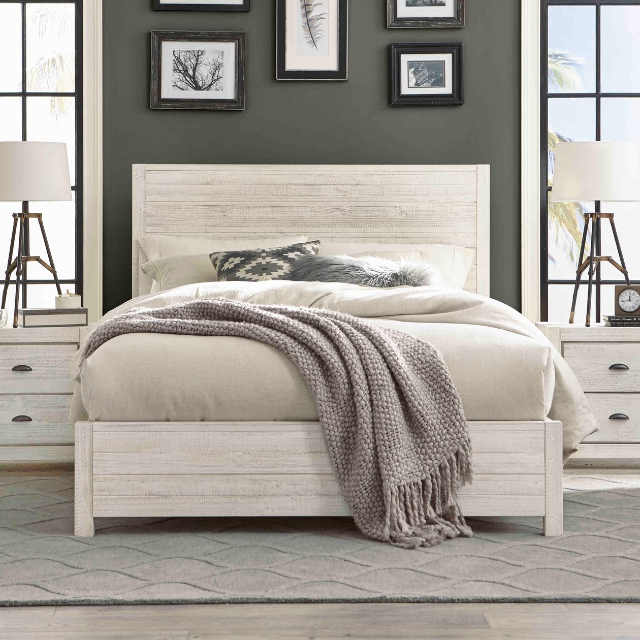 Grain Wood Furniture Montauk Solid Wood Bed, King Size, Rustic Walnut