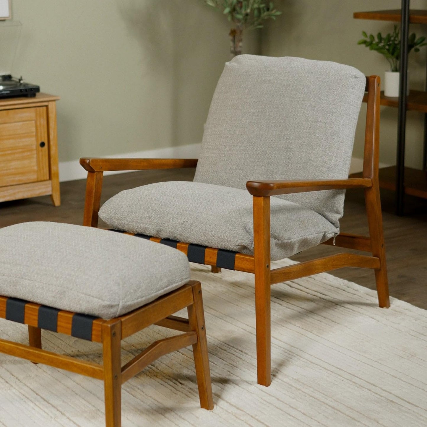 Grain Wood Furniture Solid Wood Mid Century Lounge Chair with Stone Gray Cushions