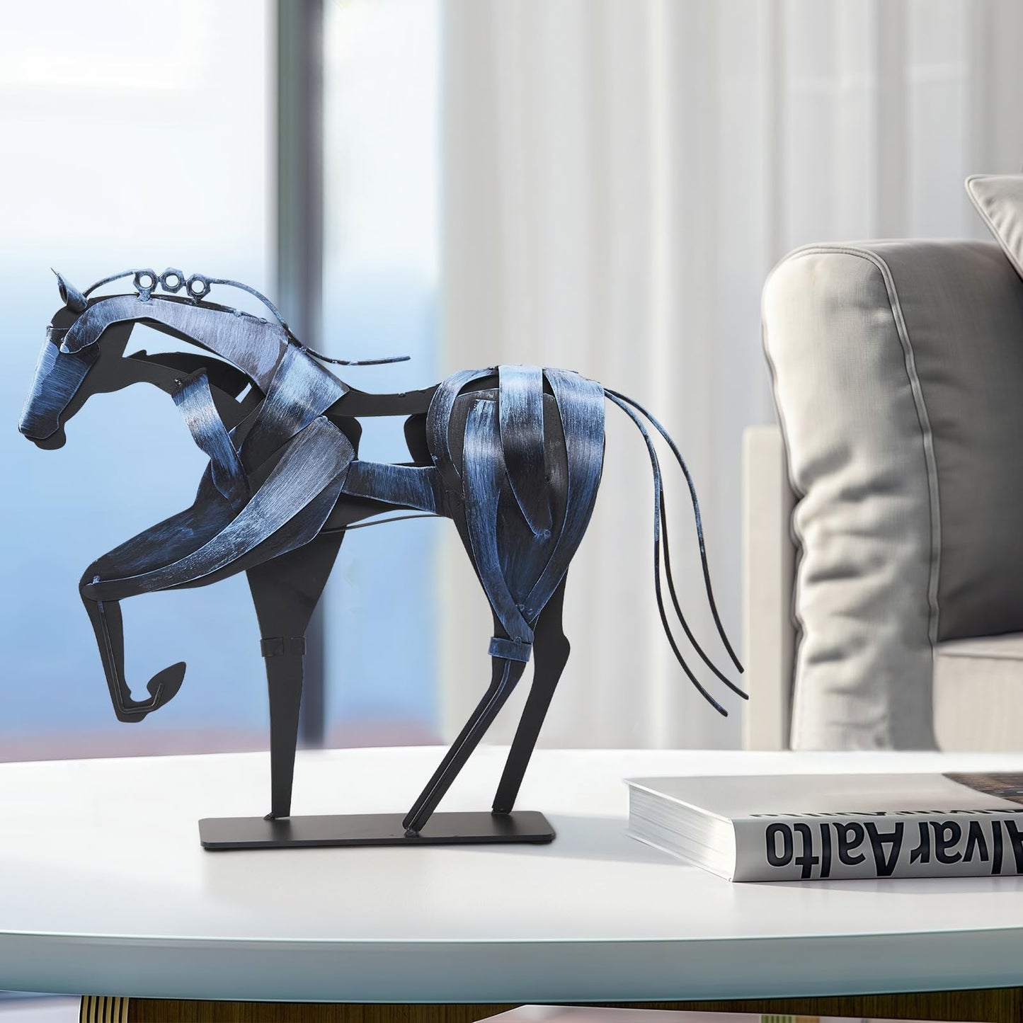 SunBlogs Art Metal Horse Statue Decor, Handmade Strong Modern Horse Sculpture Handicraft, Rustic Metal Statue Decorations Gift for Home Office Desk Figurine (Brown)