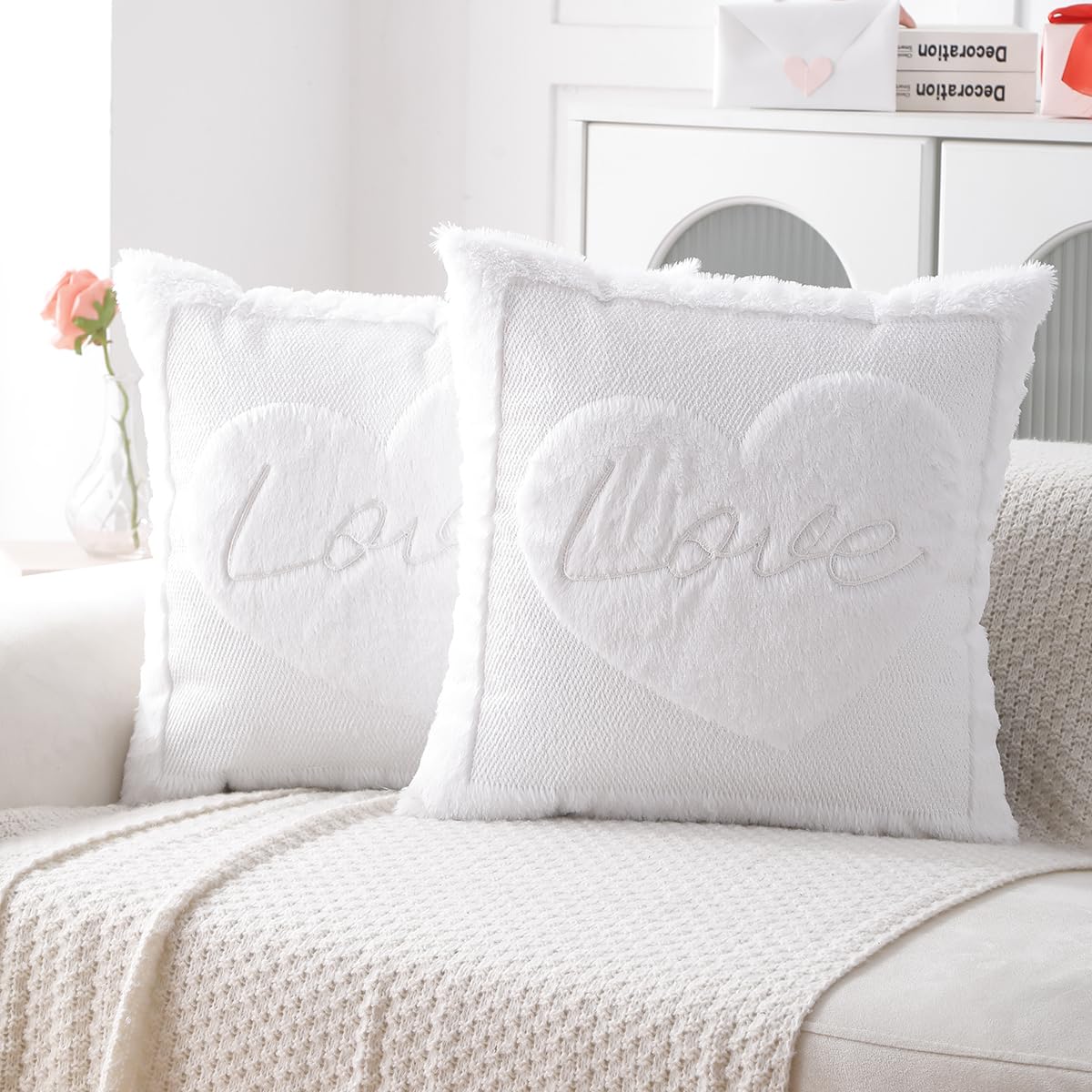 VAKADO Valentine’s Throw Pillow Covers 20x20 Set of 2 White Decoration Heart Valentine’s Day Couch Decorative Home Decor for Bed Sofa Bedroom Office