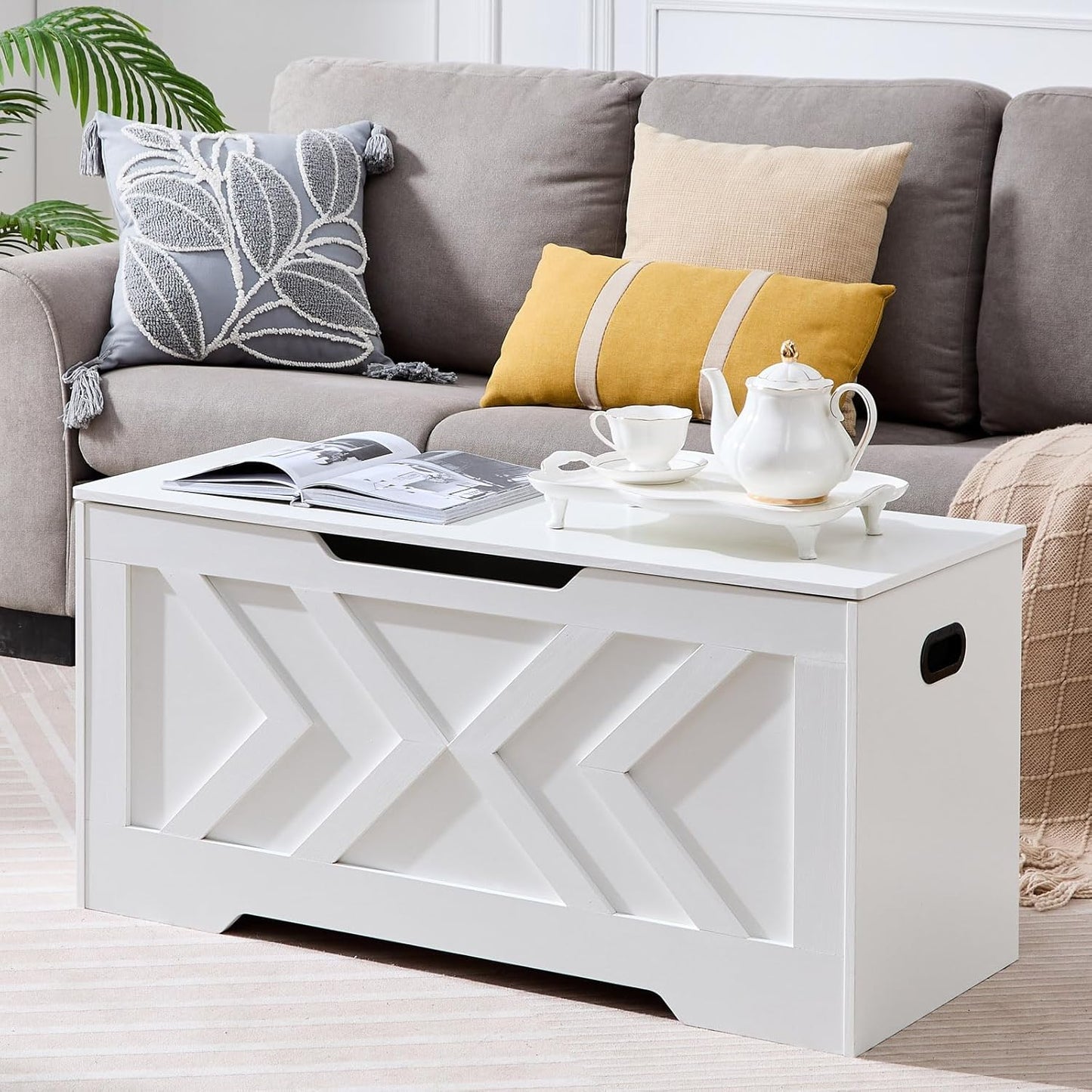 39.4” Storage Bench, Extra Large Entryway Bench with Storage,Storage Chest with 2 Safety Hinges,Blanket Storage,Shoe Storage Chest for Bedroom,Living Room,Easy Assembly. (White)