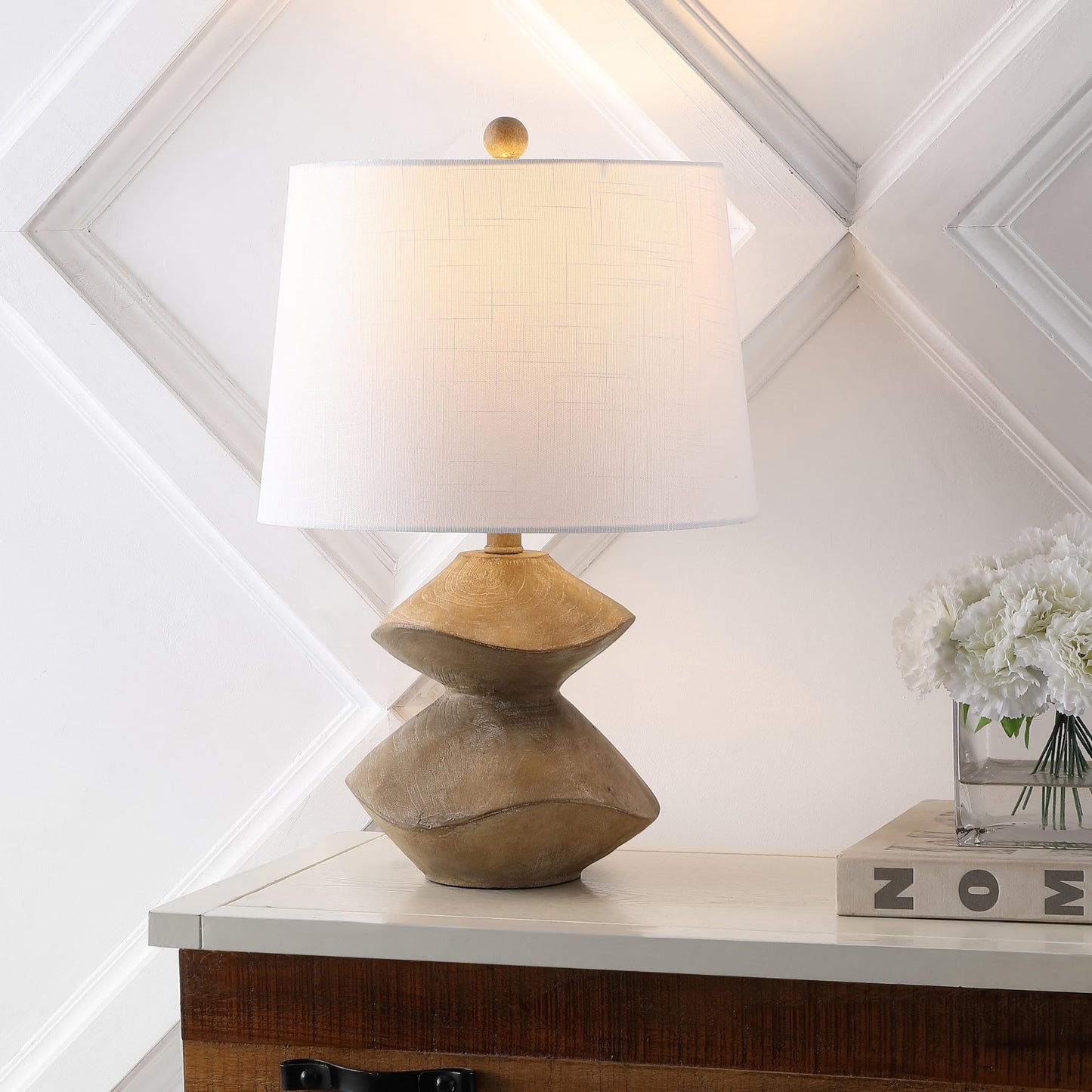 JONATHAN Y 24.5" Brown Wood Finish Coastal 3-Stack Cairn LED Table Lamp for Living Room, White Linen Shade, Rustic Mid-Century Modern Bedside Lamp for Bedroom Office JYL4061A
