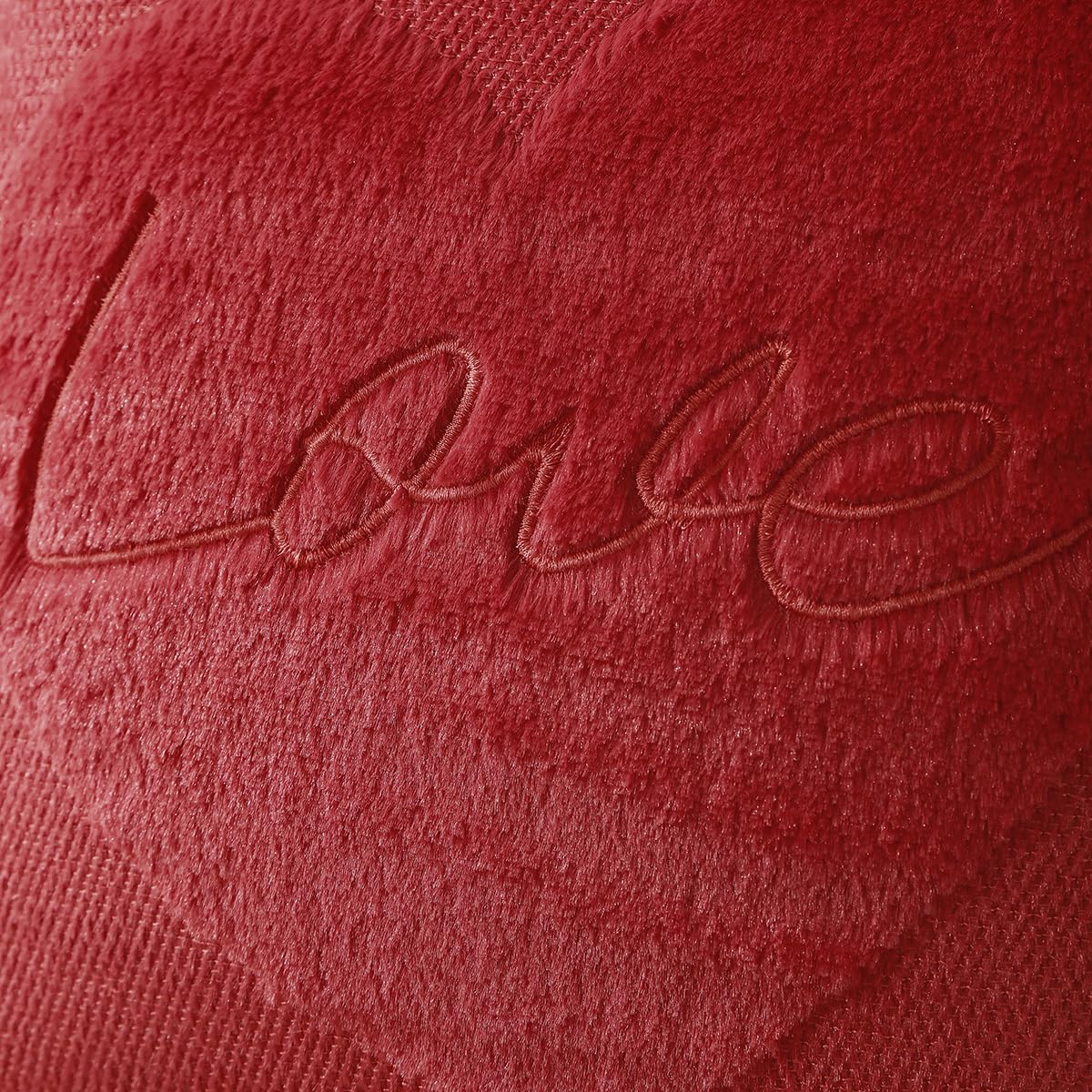 VAKADO Valentine’s Throw Pillow Covers 20x20 Set of 2 White Decoration Heart Valentine’s Day Couch Decorative Home Decor for Bed Sofa Bedroom Office