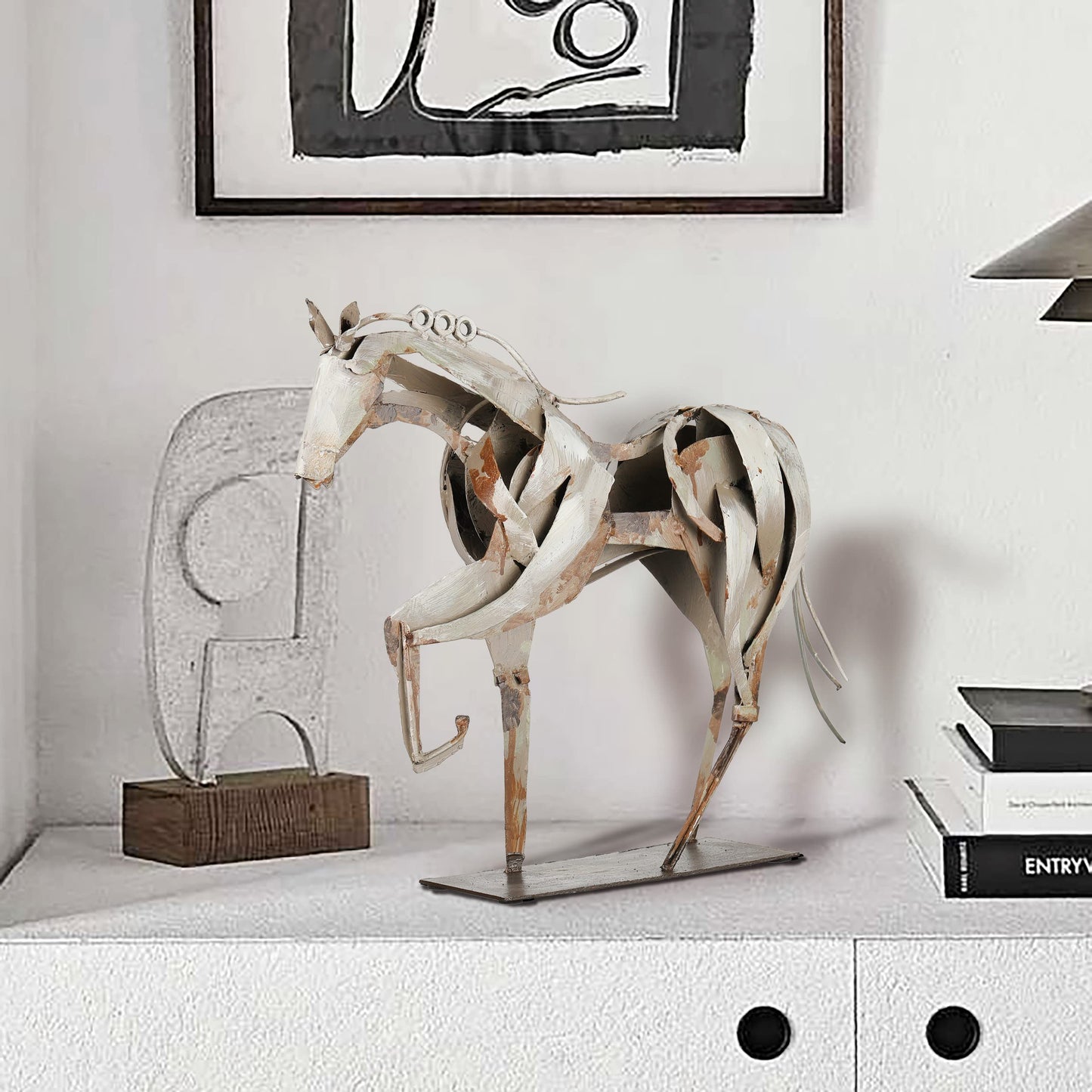 SunBlogs Art Metal Horse Statue Decor, Handmade Strong Modern Horse Sculpture Handicraft, Rustic Metal Statue Decorations Gift for Home Office Desk Figurine (Brown)