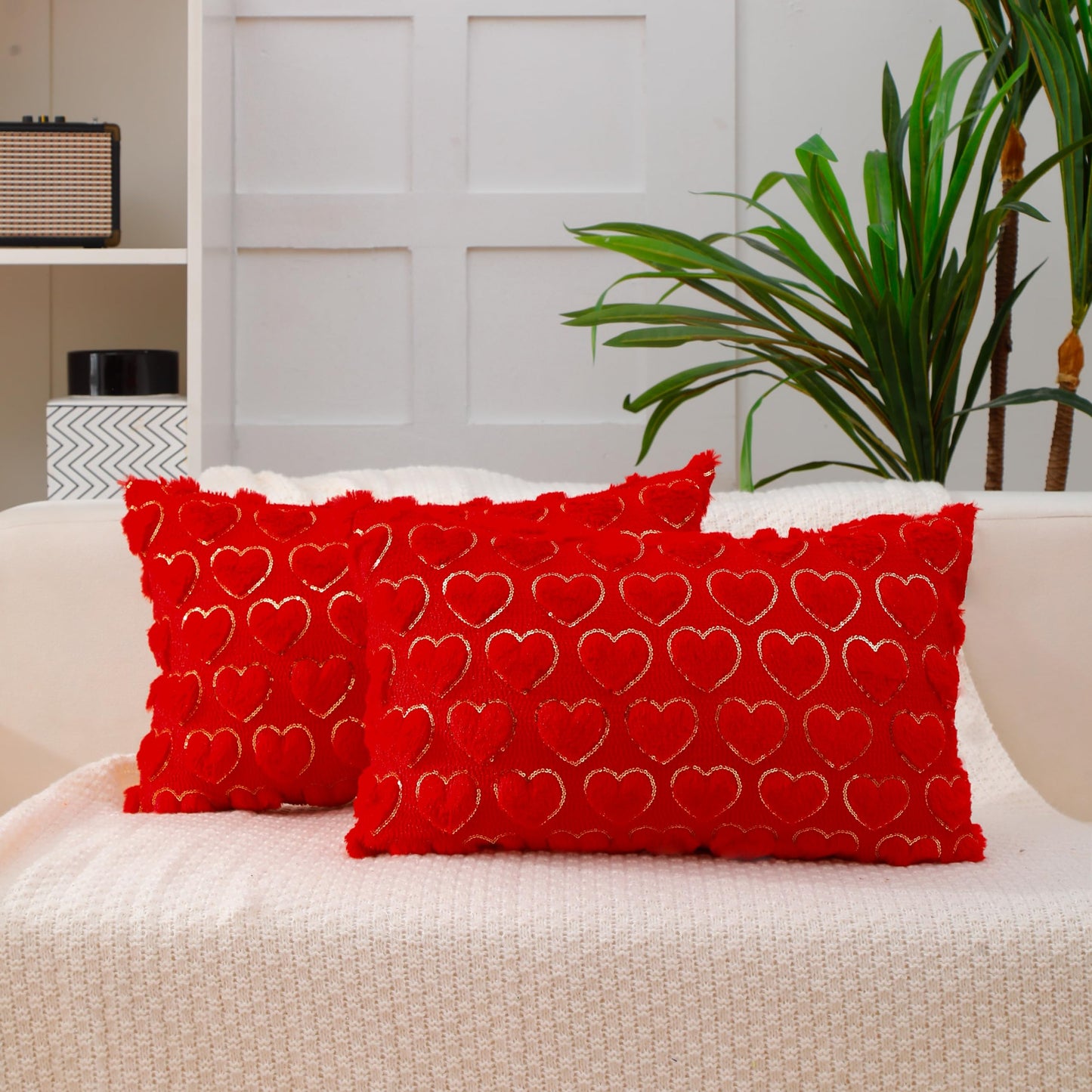 VAKADO Valentines Day Throw Pillow Covers 18x18 Set of 2 Pink Decorative Love Hearts Lover Square Cushion Cases Couch Home Decor Gift for Sofa