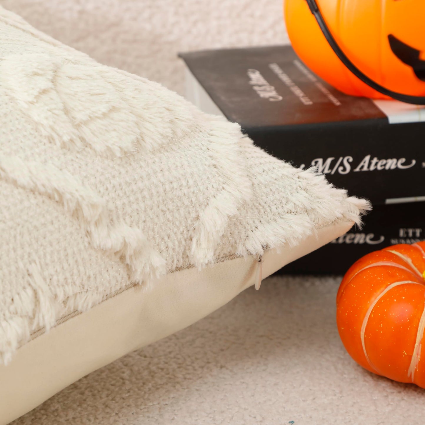VAKADO Halloween Fall Throw Pillow Covers 18x18 Set of 2 Pumpkin Autumn Couch Thanksgiving Home Decorations Kitchen Decor Plush Embroidered Velvet Cushion for Farmhouse Bed Sofa Living Room,Cream