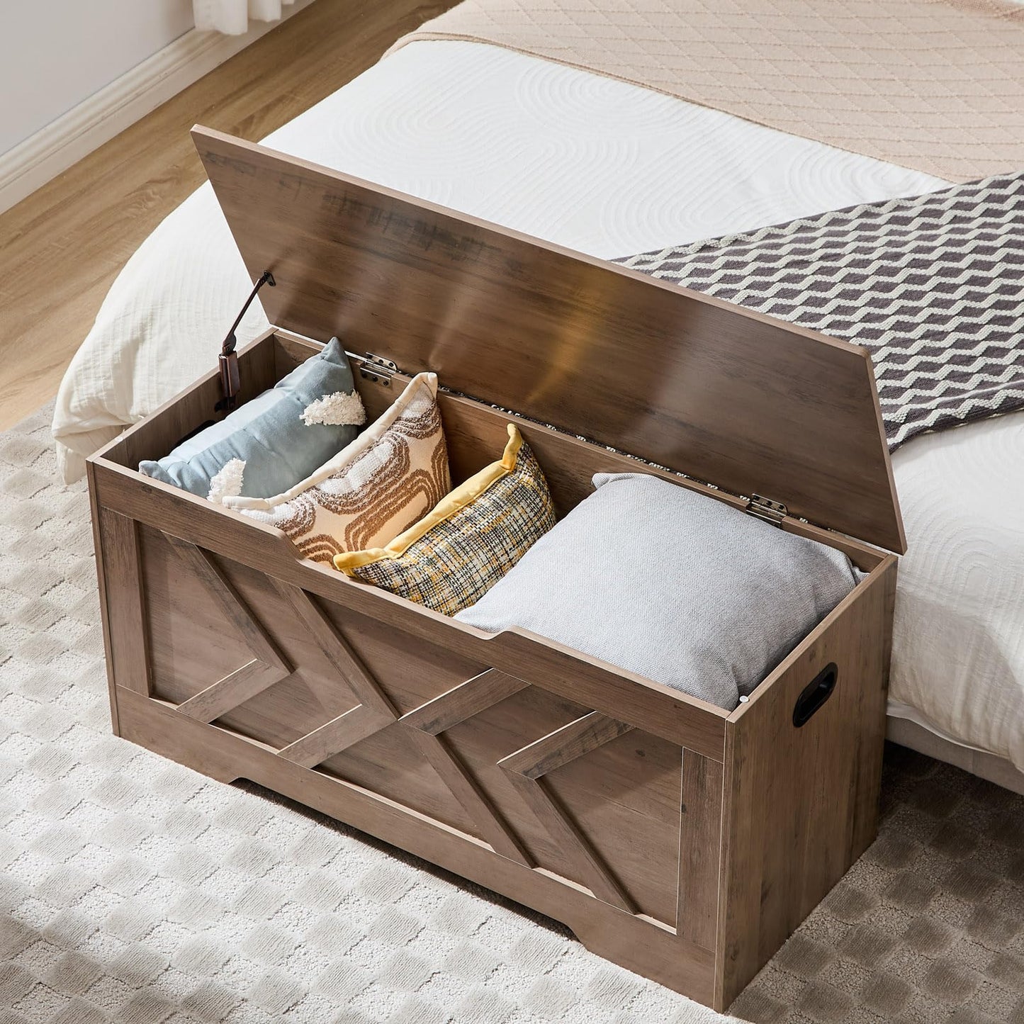 47.2” Storage Bench,Extra Large Wooden Storage Chest with 2 Safety Hinges,entryway Bench,Blanket Storage,Shoe Storage Bench for Entryway,Bedroom,Living Room,Easy Assembly.-Greige