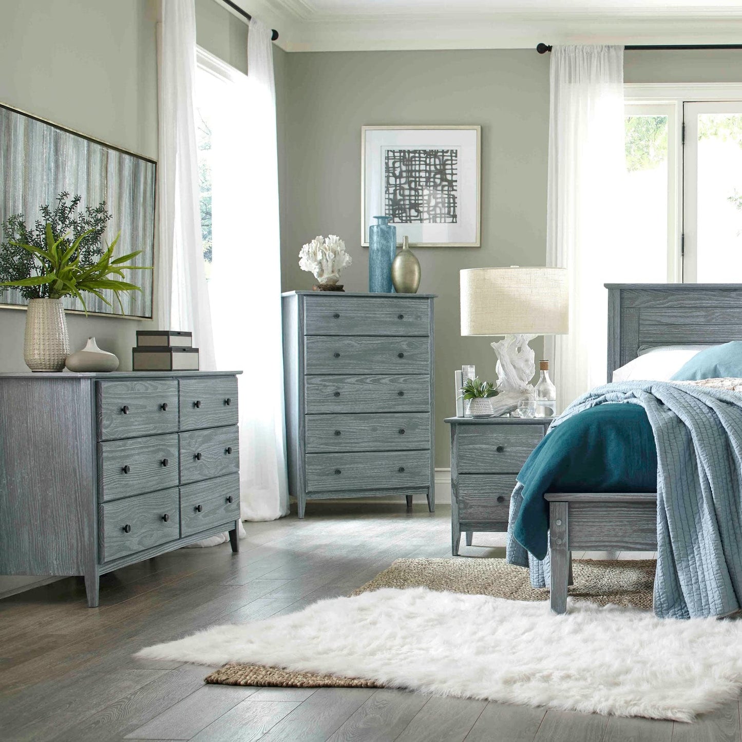 Grain Wood Furniture Greenport Solid Wood Platform Bed, Full Size, Brushed Walnut
