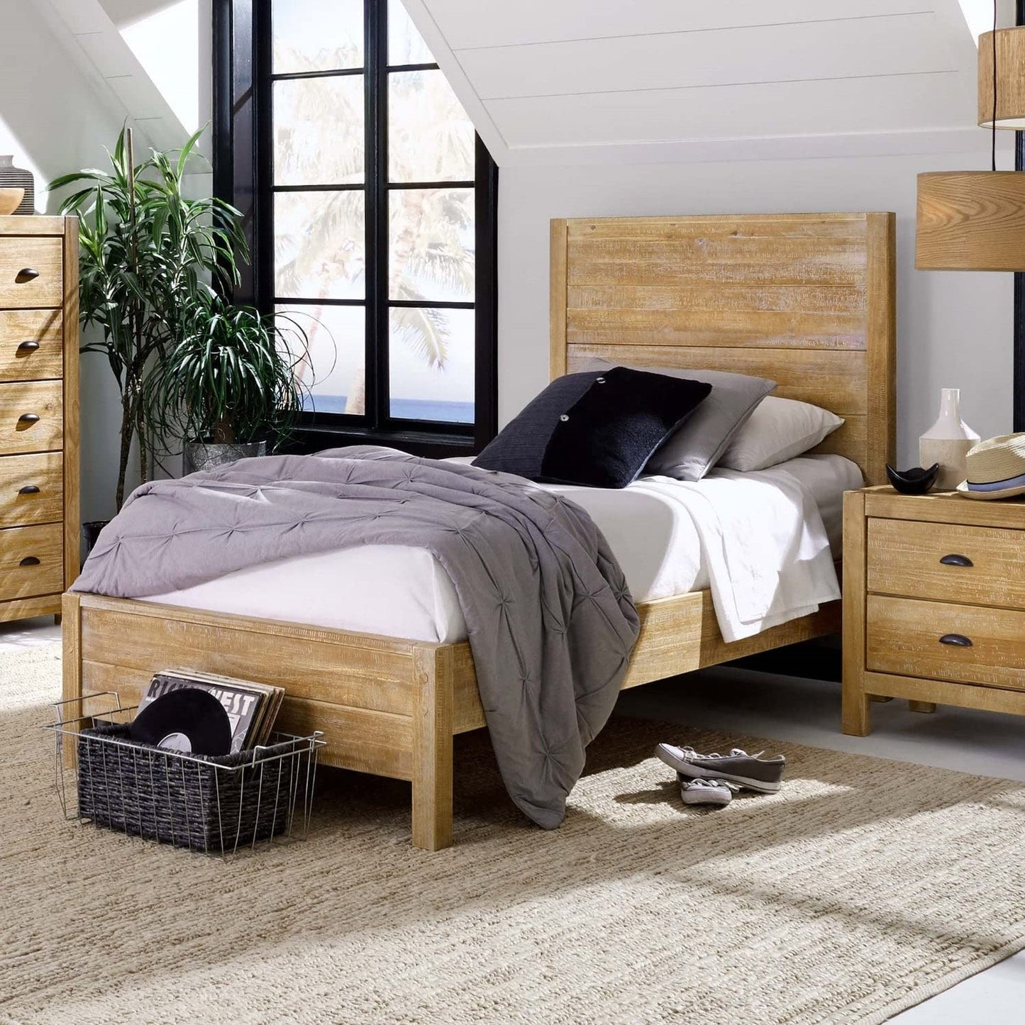 Grain Wood Furniture Montauk Solid Wood Bed, King Size, Rustic Walnut