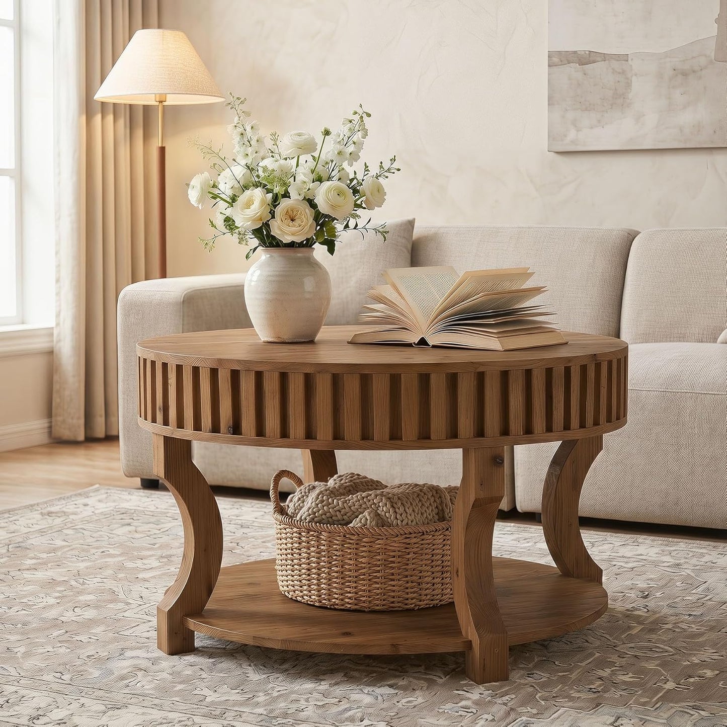 31.5 Inch Round Coffee Table, Farmhouse 2-Tier Center Table with Storage, Fluted Solid Wood Cocktail Table for Living Room (Brown)