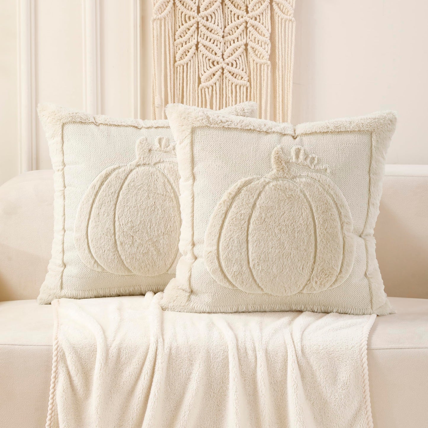 VAKADO Fall Thanksgiving Throw Pillow Covers 18x18 Set of 2 Outdoor Decoration Pumpkin Couch Orange Decorative Home Decor for Bed Sofa Bedroom Office